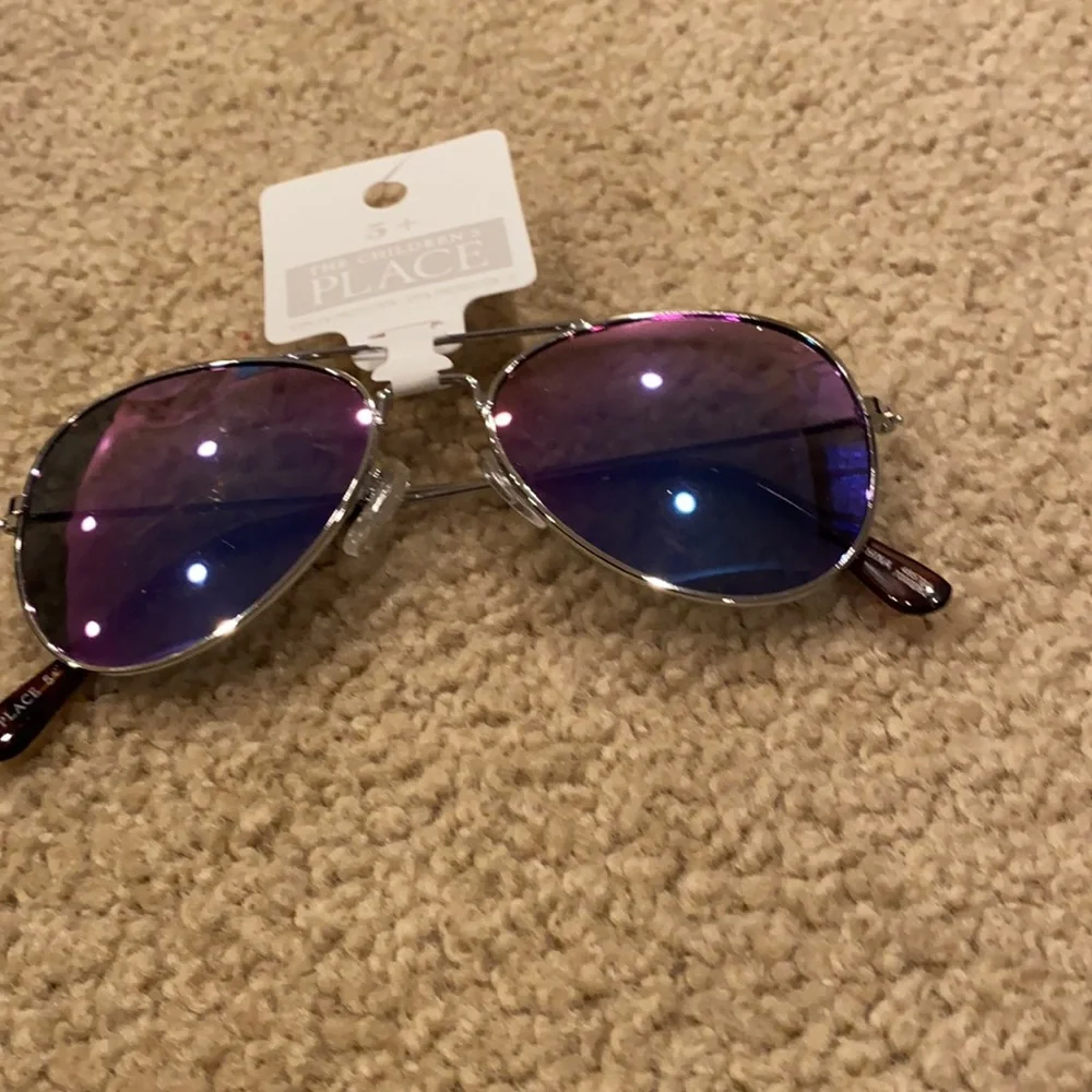 Children’s Place Aviator Sunglasses and Star Wars Case NWT